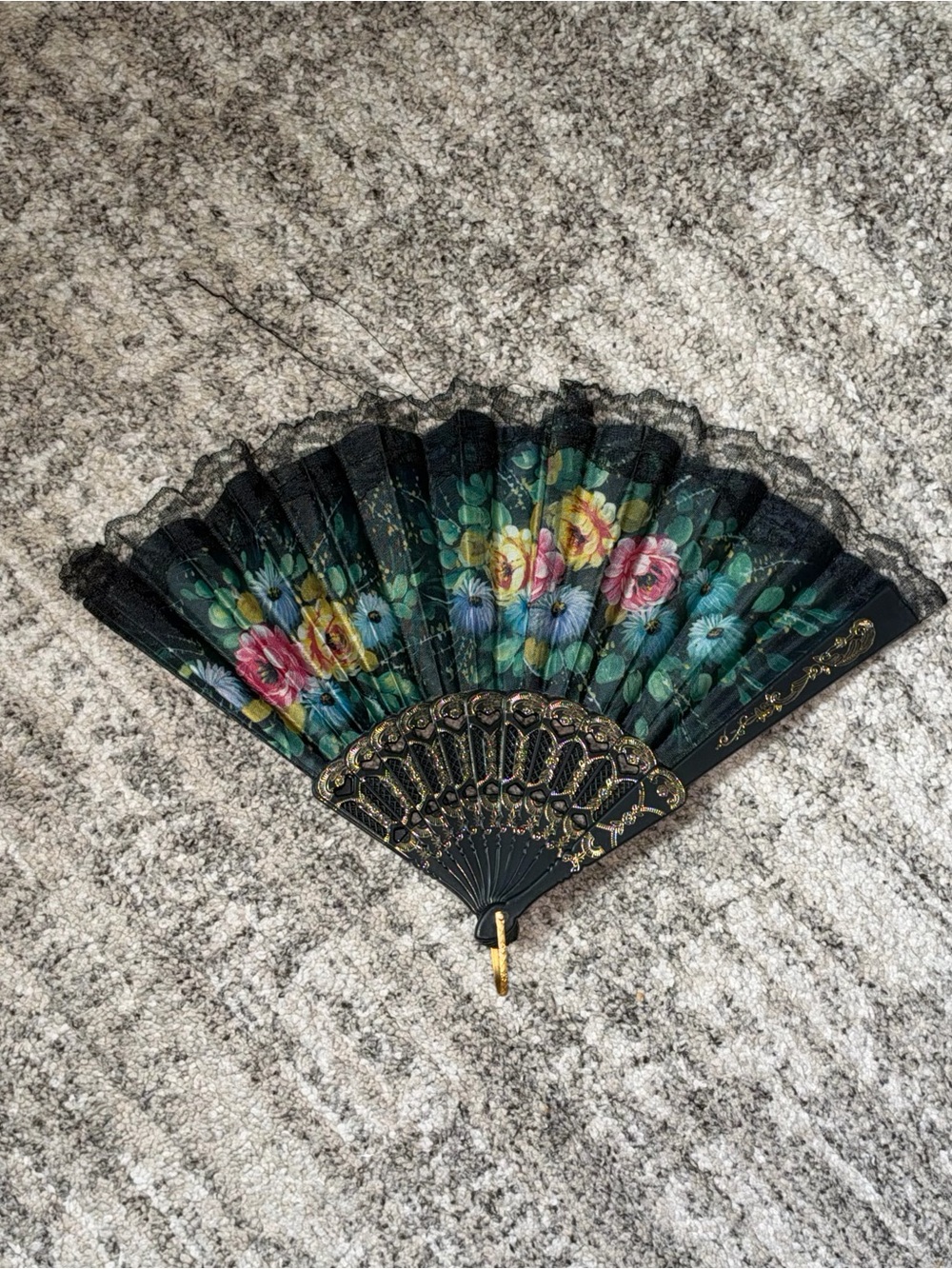 Spanish-Style Folding Hand Fan Floral Lace Trim